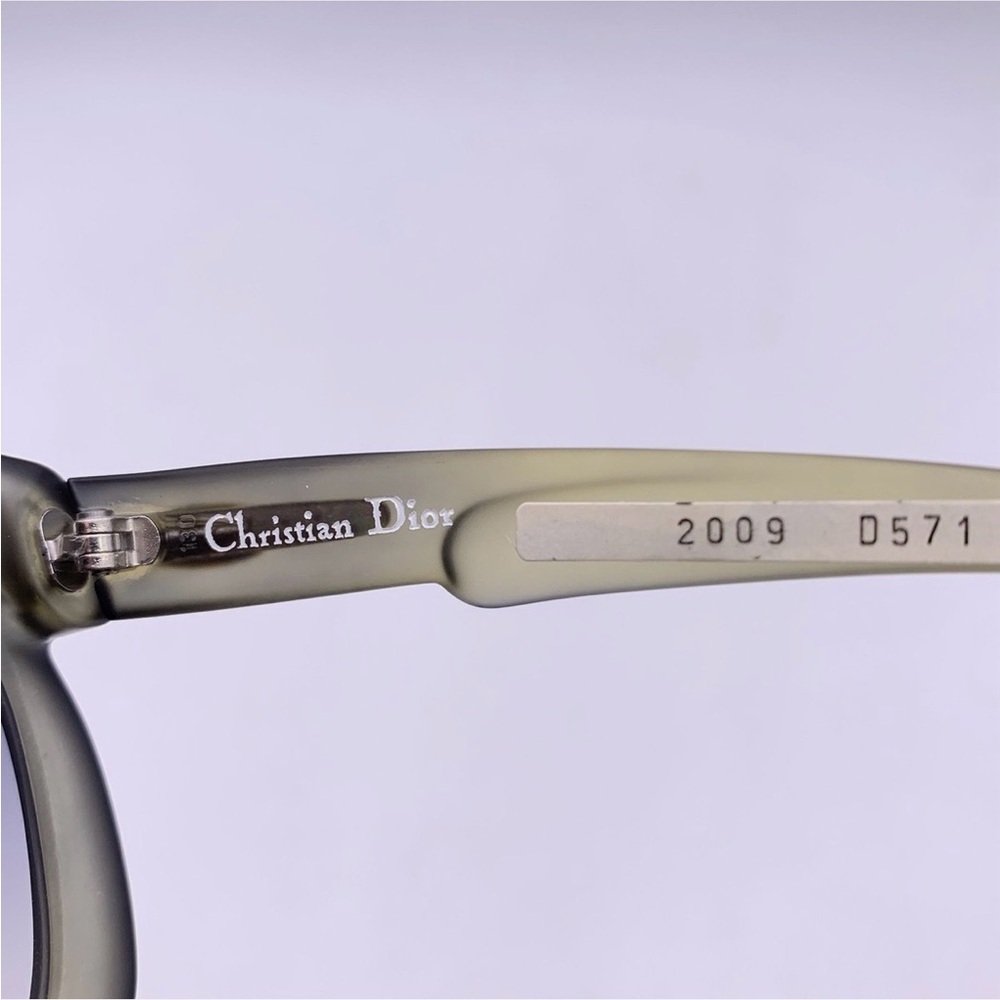 Pre-owned ‘Christian Dior Vintage Green Sunglasses 2009 571 Blue Lens’ - Picture 6 of 6